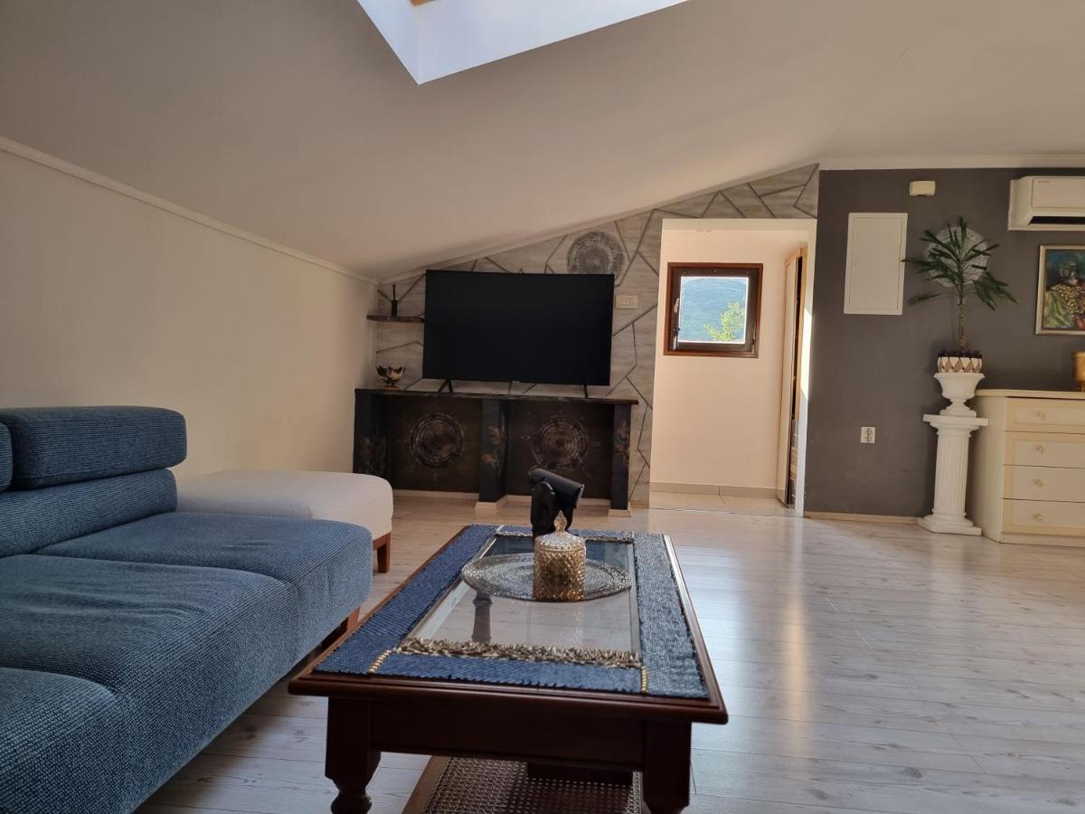 Apartman Zen Appartamento Fiume Esterno foto